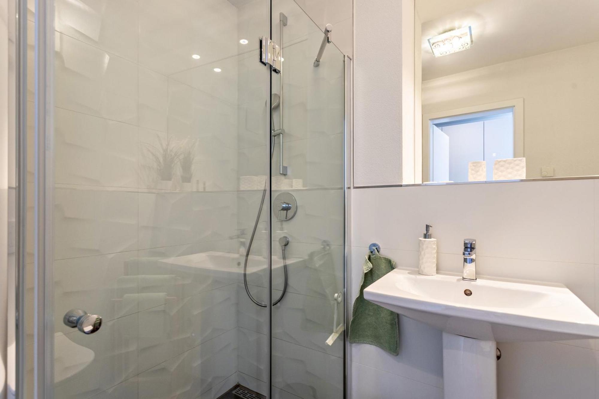 Terralpin Apartments - 27Qm Брукмюль Экстерьер фото